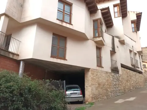 Casa adosada en Barrio Troya