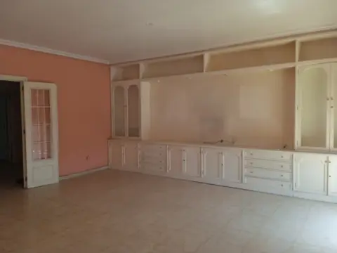 Piso en Avenida Ciudad de Almería