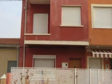 Piso en calle Fé