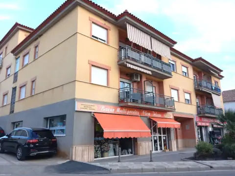 Piso en Plaza de los Emigrantes