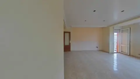 Piso en Avenida de la Vía
