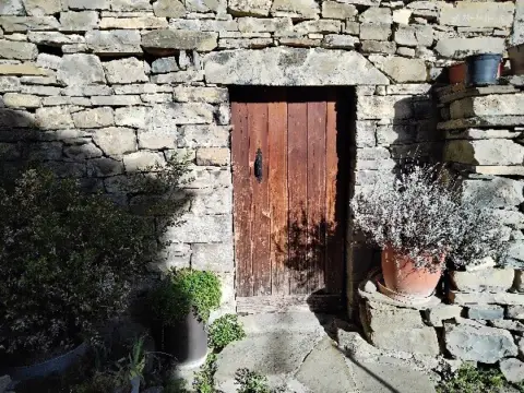 Casa en calle Barrionuevo Ag Asin Broto