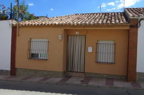 Piso en calle de la Alameda