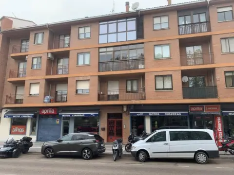 Piso en calle de la Vega