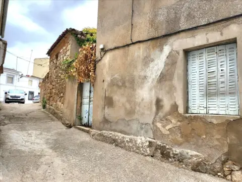 Casa en Valdeverdeja