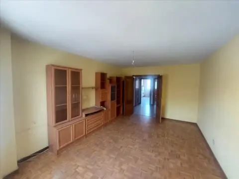 Piso en calle de la Sierra