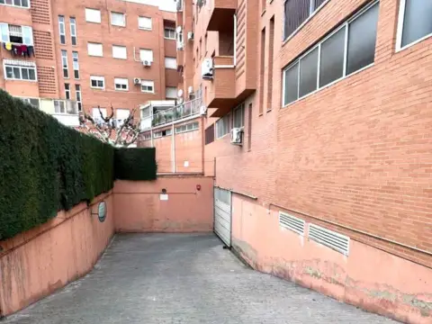 Garaje en calle de Hernán Cortés