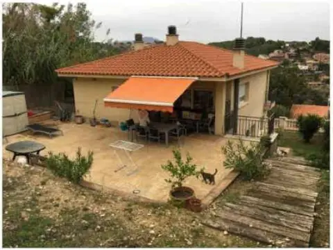 Casa en Avinguda de Castellnou