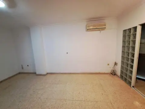 Piso en Avenida de Santa Marta