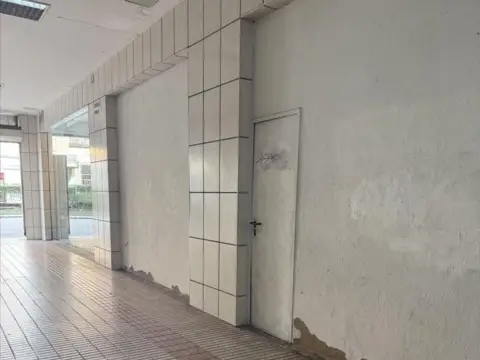 Local comercial en calle de la Argañosa
