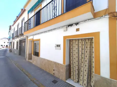 Piso en calle de Ramón y Cajal