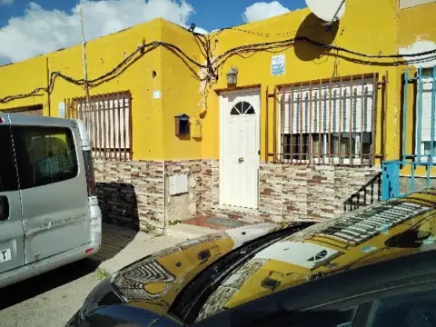 Casa en calle Picos de Europa