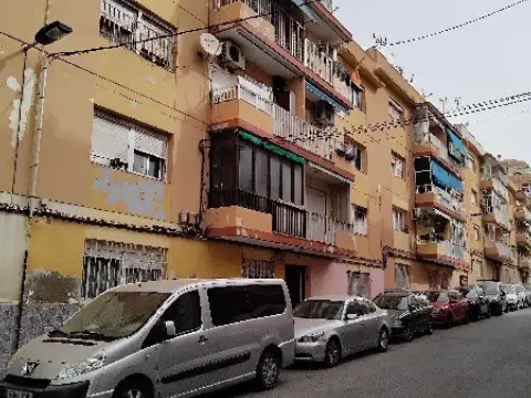 Flat on Torresal Street
