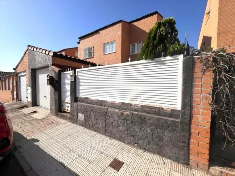 Casa en calle Lorenzo Carrillo