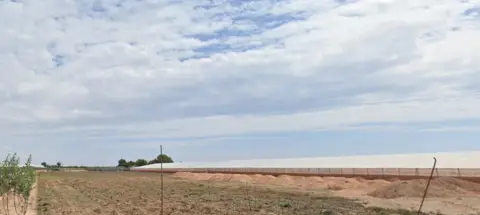 Terreno en calle los Lorcas