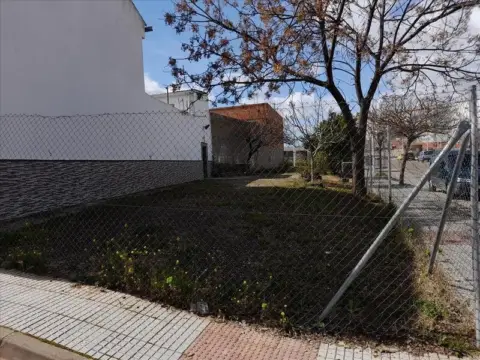 Terreno en Camino Viejo de Mirandilla