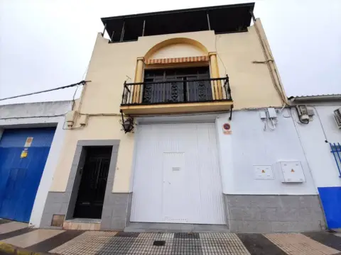 Piso en Los Milagros-La Corchera