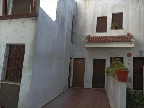 Casa en calle Orégano
