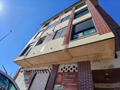 Piso en Avenida de los Antibióticos