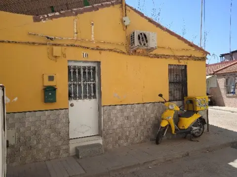 Piso en calle de Lorenzo Cepeda