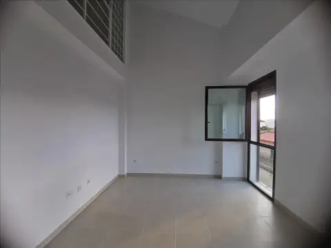 Piso en calle Matías Martínez
