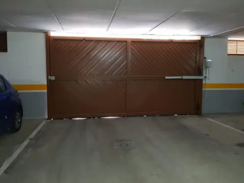 Garaje en calle Maria Perez