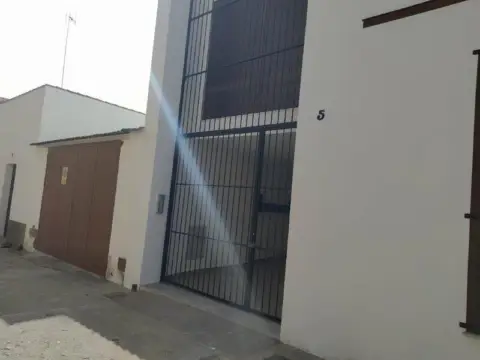 Piso en calle Matías Martínez