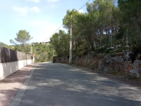 Terreno en calle Mont Negre Del