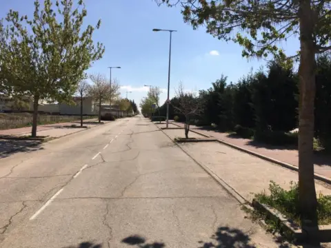 Terreno en calle Rc-6 Salto Residencial Cn-Iii