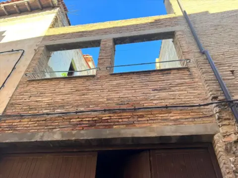 Edificio en calle de Guerreros