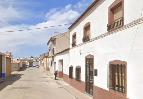 Casa en calle de Madrid
