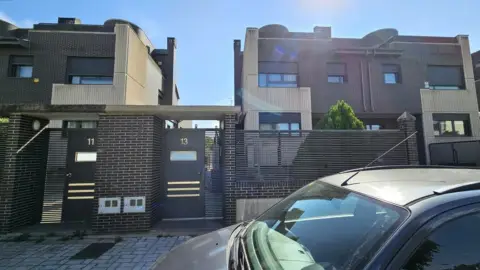 Casa adosada en calle del Arándano