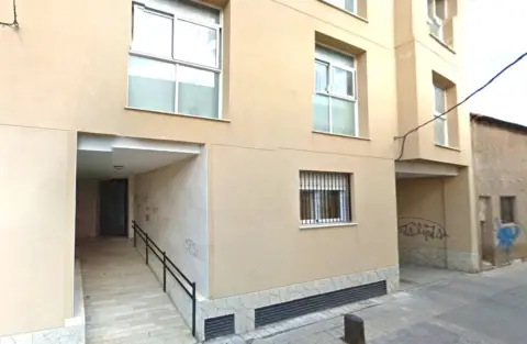 Piso en calle de los Urrutias