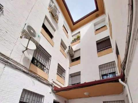 Piso en Avenida de la Virgen del Mar