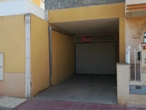 Garaje en calle del Río Besos
