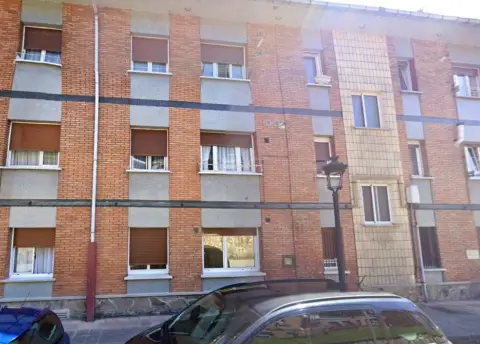 Piso en calle Viviendas Proteg Tuilla