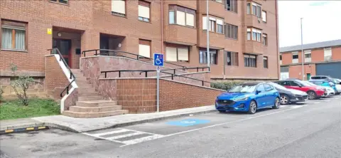 Piso en calle de la Ría de Solía