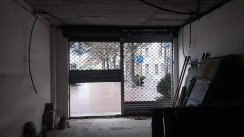Local comercial en calle Creu de La