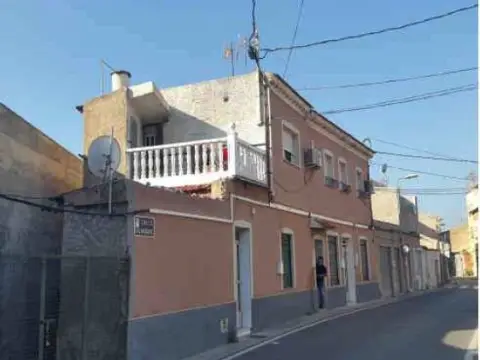 Piso en calle Gilandario