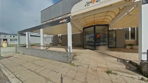 Local comercial en calle del Tint