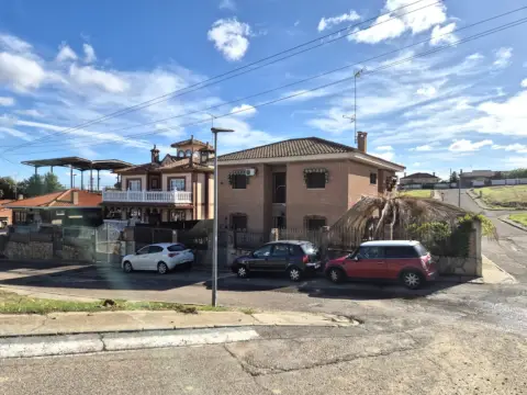 Casa en calle de las Encinas