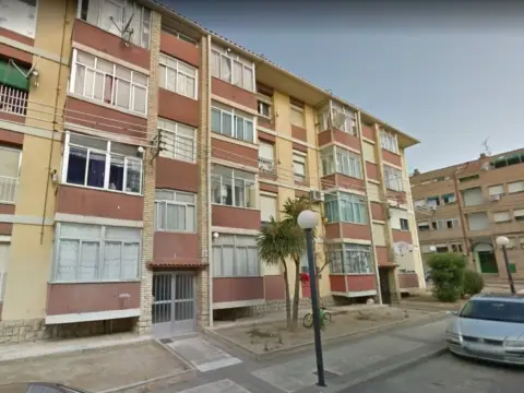 Piso en Pasaje Río Gállego