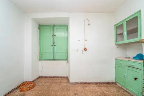 Casa adosada en calle de Martín Perea