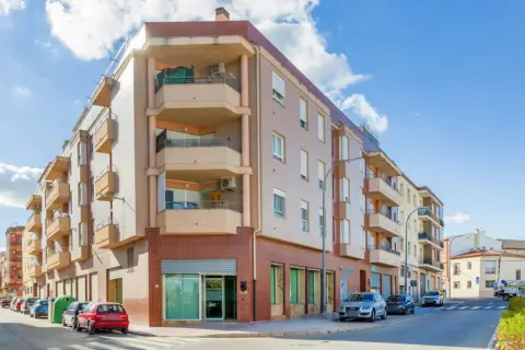 Local comercial en Avenida de Villena