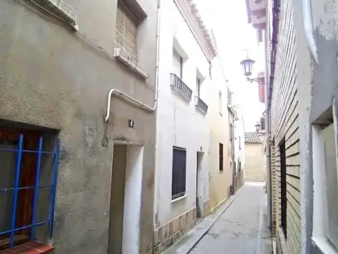 Casa adosada en calle Sol