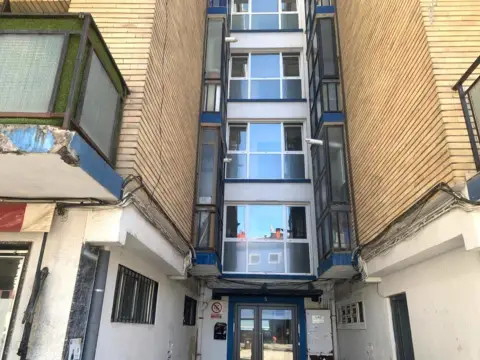 Piso en calle Santa Cruz