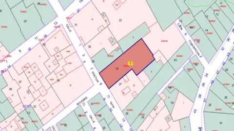 Terreno en calle Nueva