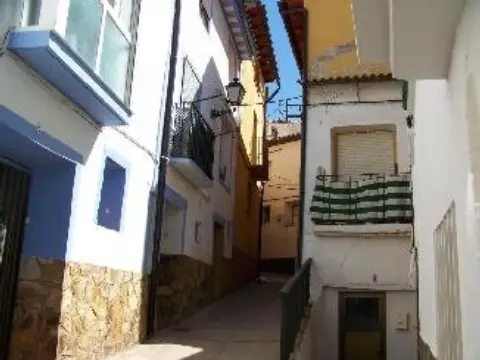 Casa adosada en calle del Horno Bajo