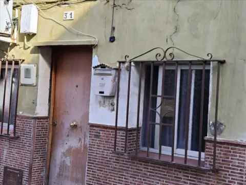 Piso en calle de las Azucenas