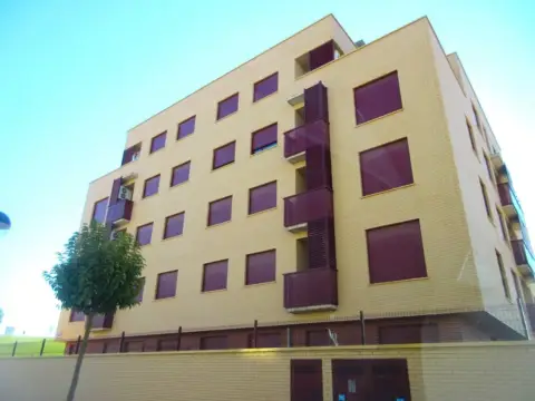 Garaje en calle de Gran Bretaña